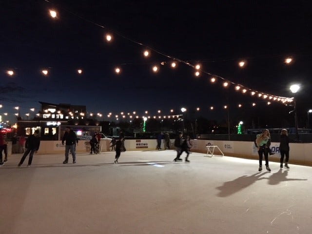 how much does ice skating cost